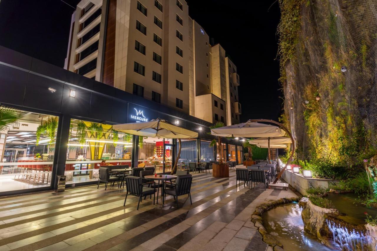Mercure Trabzon Hotel エクステリア 写真 The hotel's restaurant